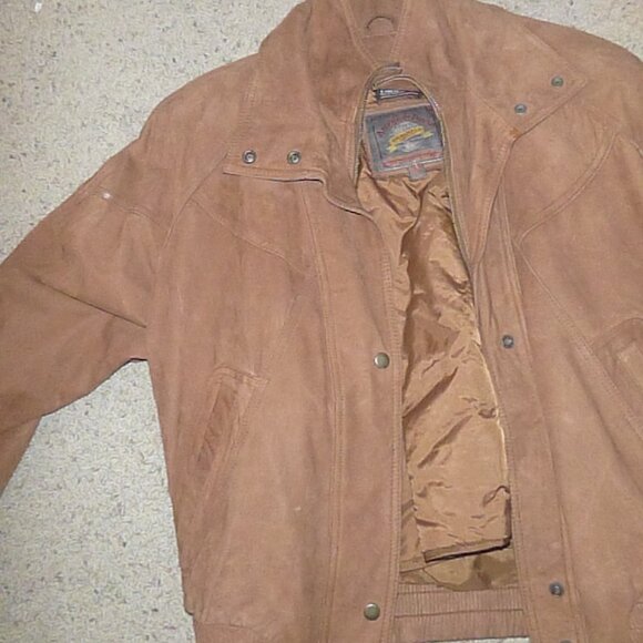 Adventure Bound Originals Wilson Suede Jacket - Picture 2 of 10